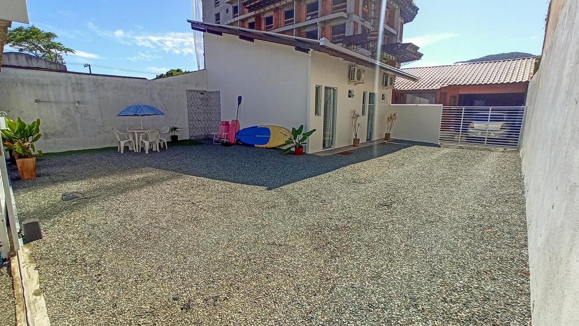 Suites A 100M Da Praia E 800M Do Beto Carrero Penha  Exteriör bild