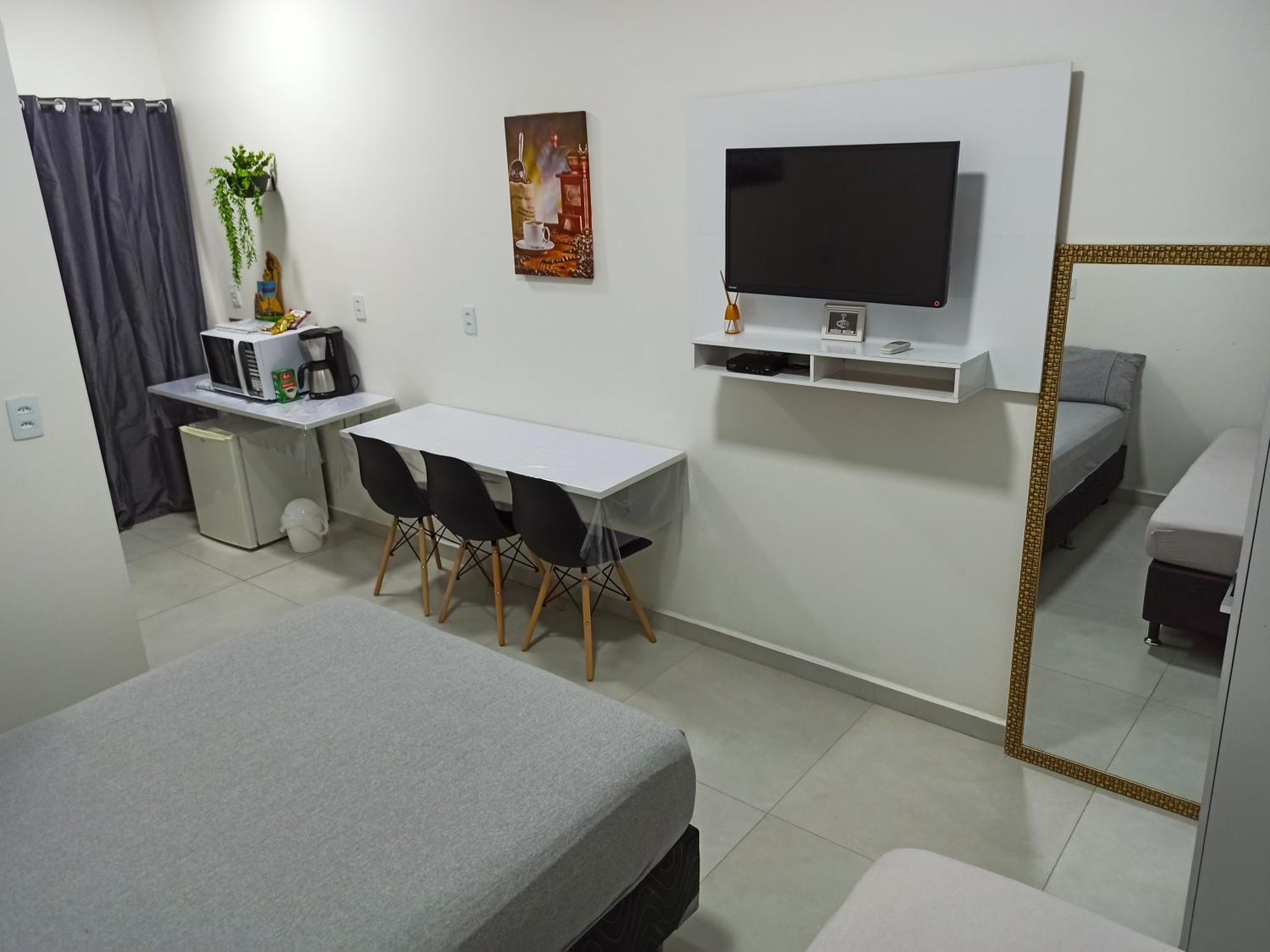 Suites A 100M Da Praia E 800M Do Beto Carrero Penha  Exteriör bild
