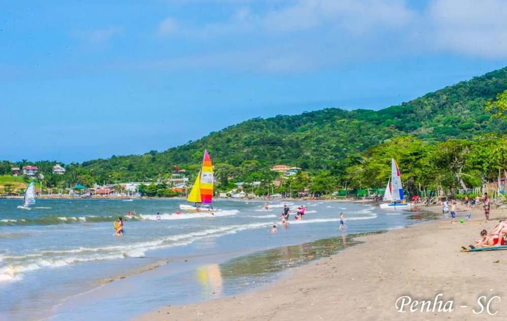 Suites A 100M Da Praia E 800M Do Beto Carrero Penha  Exteriör bild